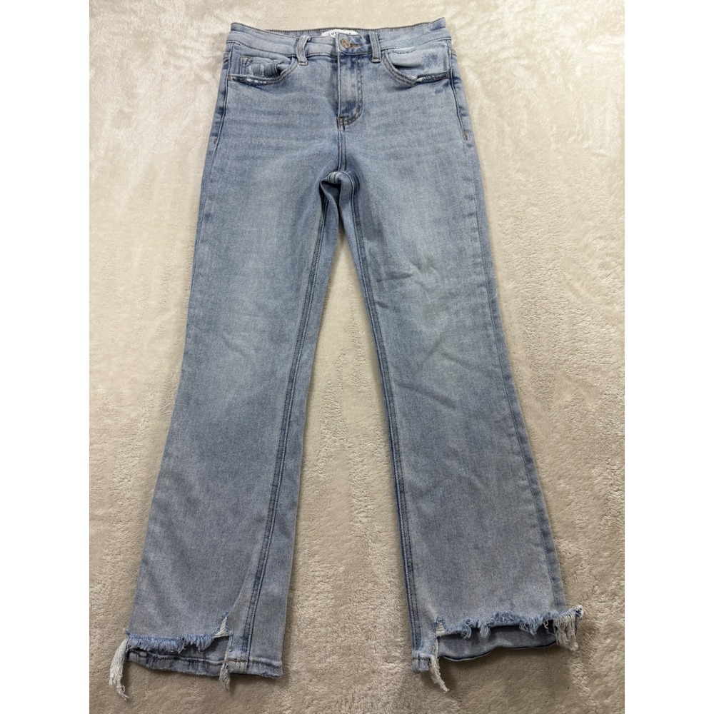 Lovervet Womens Amity Kick Flare Crop Raw Hem Light Wash Jeans 26/3 Meas:26x25.5